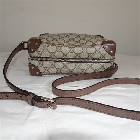 gucci 626363|Gucci GG Supreme Monogram Canvas Shoulder Bag Beige .